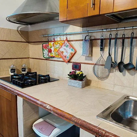 Avellini - Delightful And Spacious With Terrace - Near Metro A Cornelia * Roma