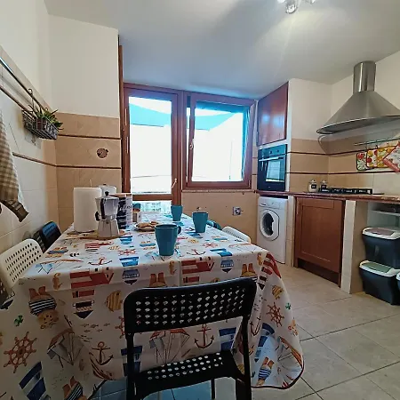 Avellini - Delightful And Spacious With Terrace - Near Metro A Cornelia *